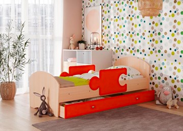 Детская кровать с ящиком и бортиками Мозайка, корпус Млечный дуб/фасад Оранжевый (ламели) в Чебоксарах