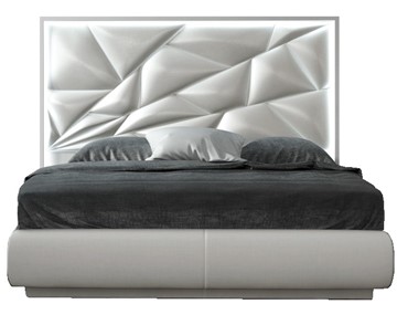 Кровать в спальню FRANCO KIU 1242 с LED подсветкой изголовья (180х200) в Чебоксарах