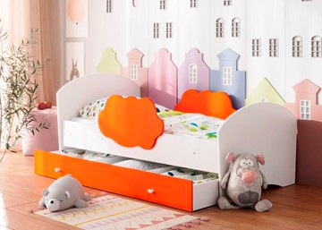 Кровать детская Тучка с ящиком, корпус Белый, фасад Оранжевый в Чебоксарах