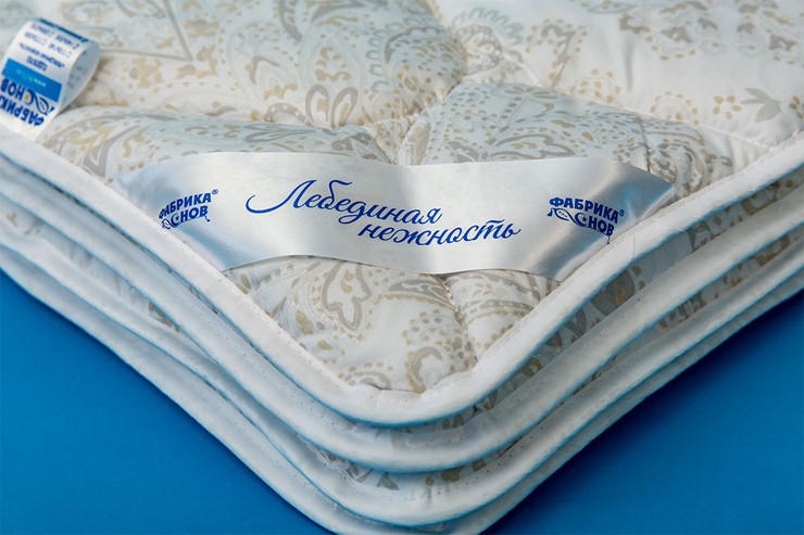 Одеяло всесезонное полутороспальное Лебединая нежность в Чебоксарах - изображение 1