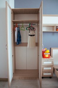 Детский двухдверный шкаф Остин М02 в Чебоксарах - предосмотр 3